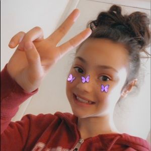 Meet your Posher, Angie